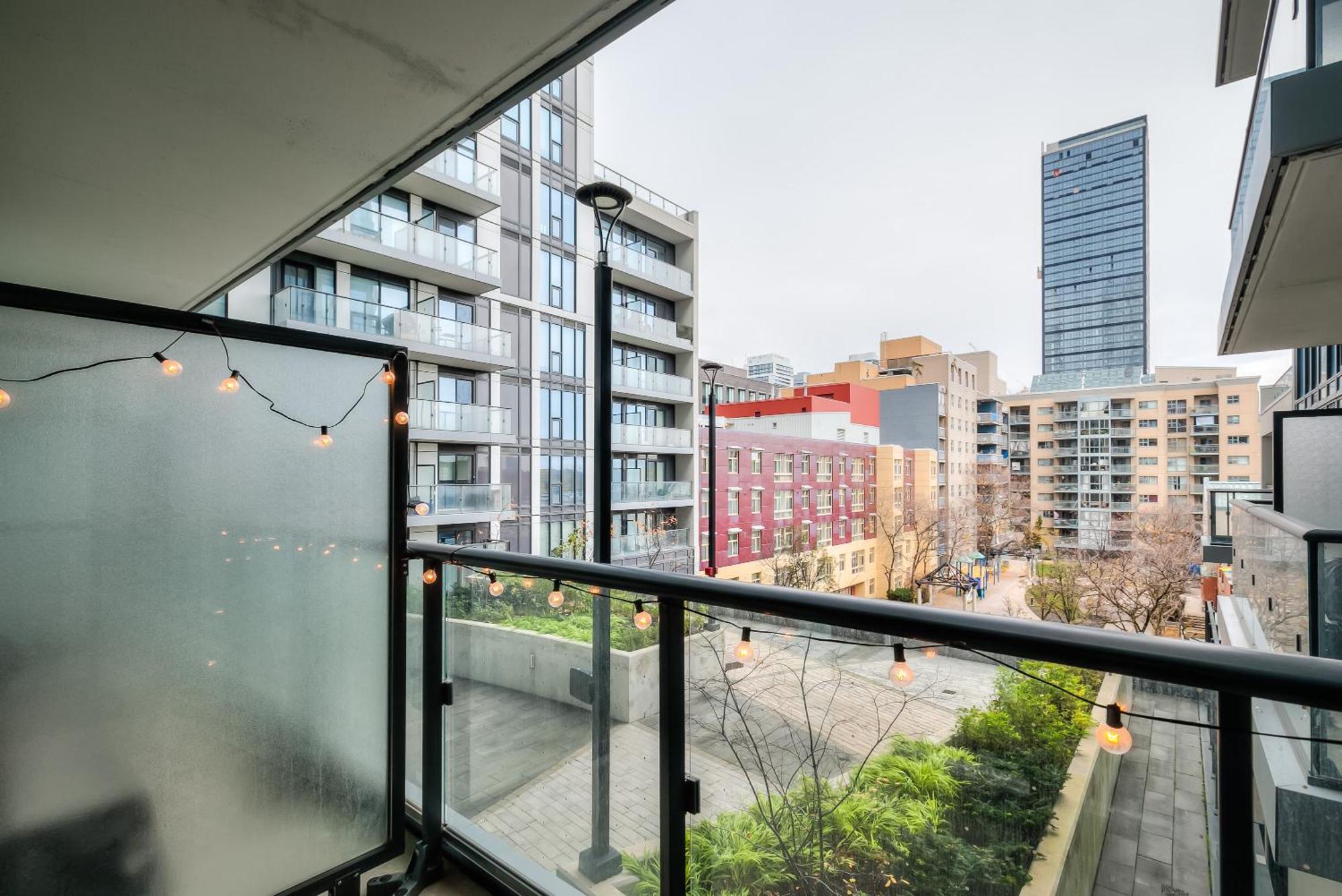 Panorama Suites Downtown Toronto Exterior foto